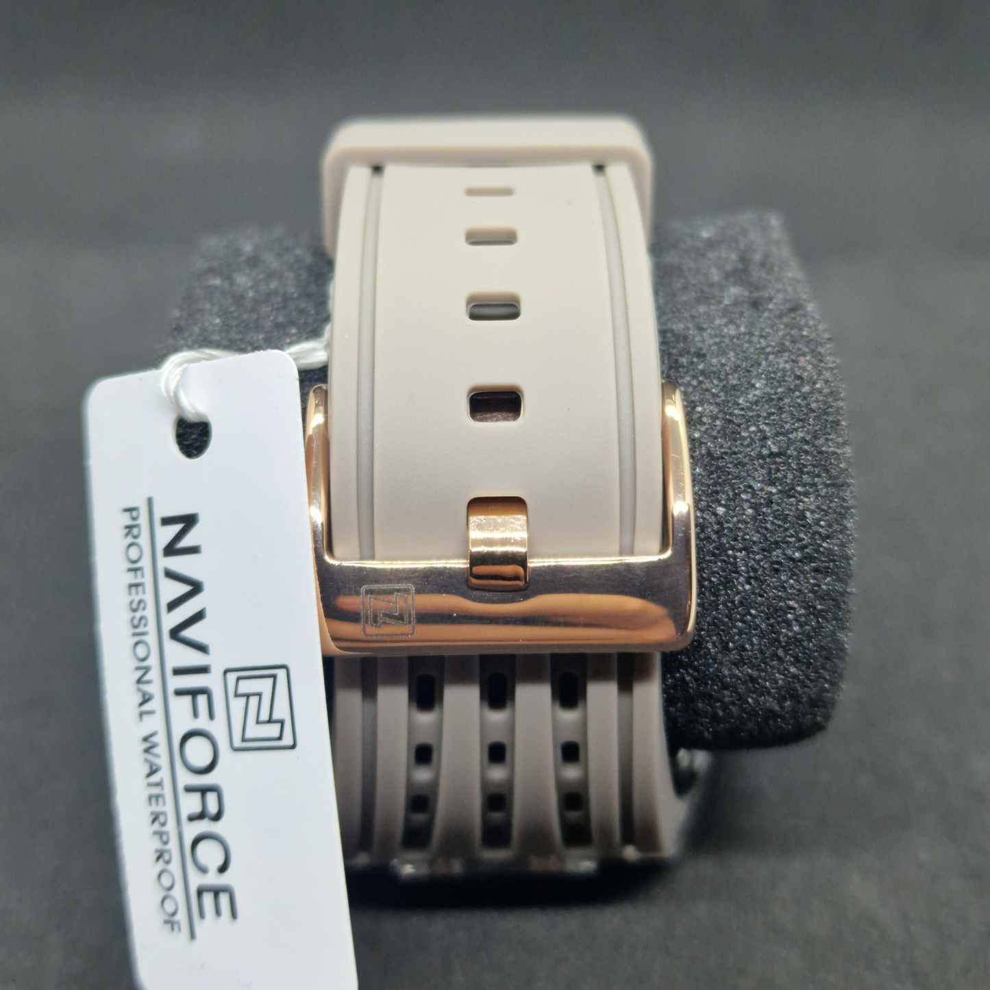 NAVIFORCE Chronograph with Transparent & Luxury Gold Accents