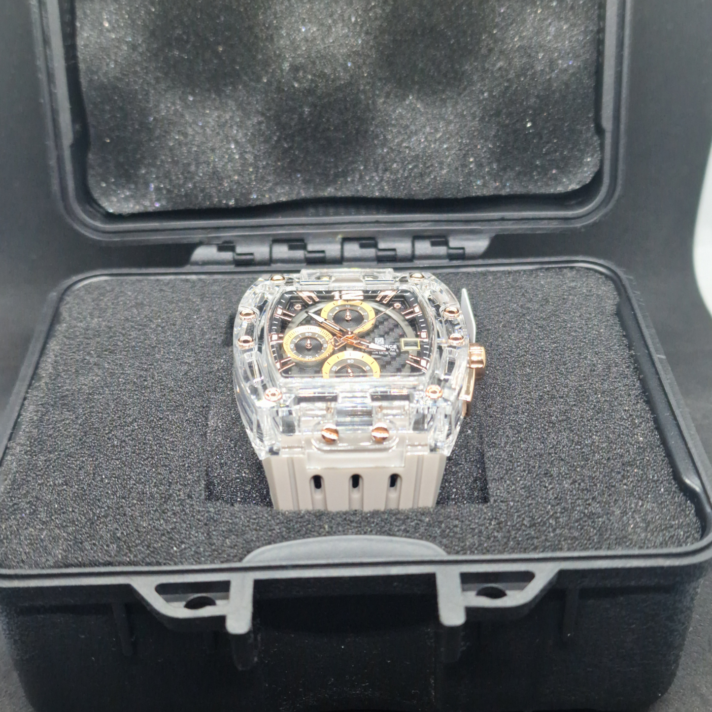 NAVIFORCE Chronograph with Transparent & Luxury Gold Accents